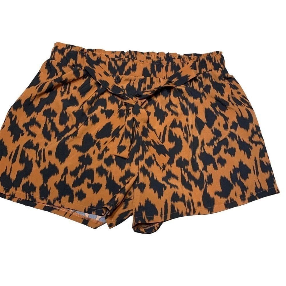 Shein Curve‎ Leopard Print Dress Shorts -4Xl